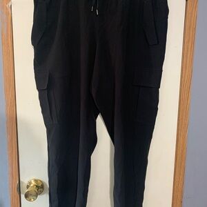 Lululemon Ready Set Cargo Pants - Women's Size 12 - Black